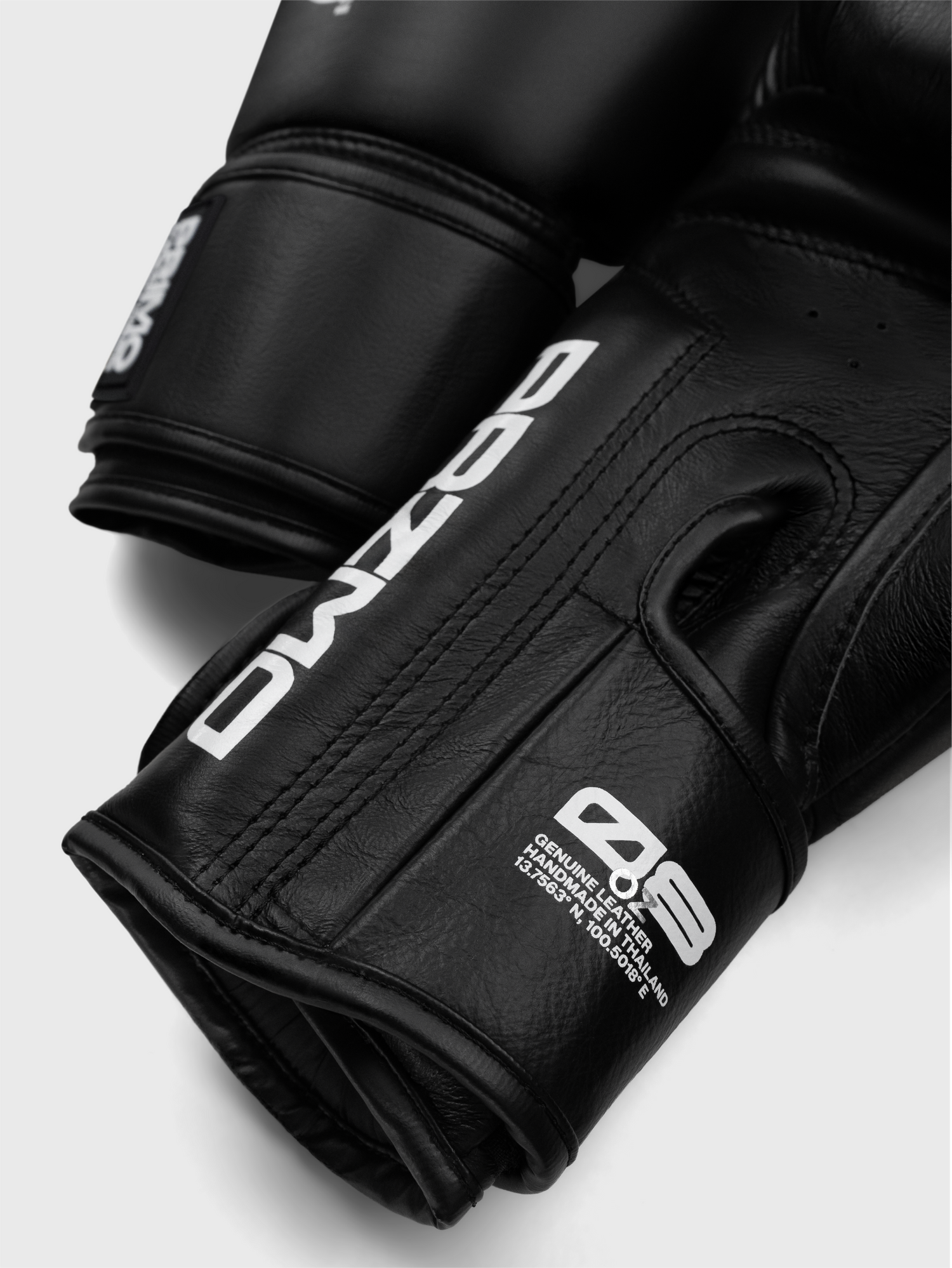 Primo Mamba Series Boxing Gloves - Genuine Leather - Black