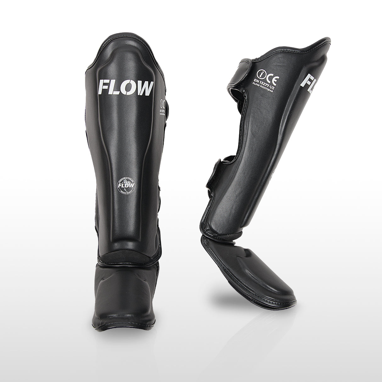 Flow Classic Thai Scheenbeschermers - Zwart