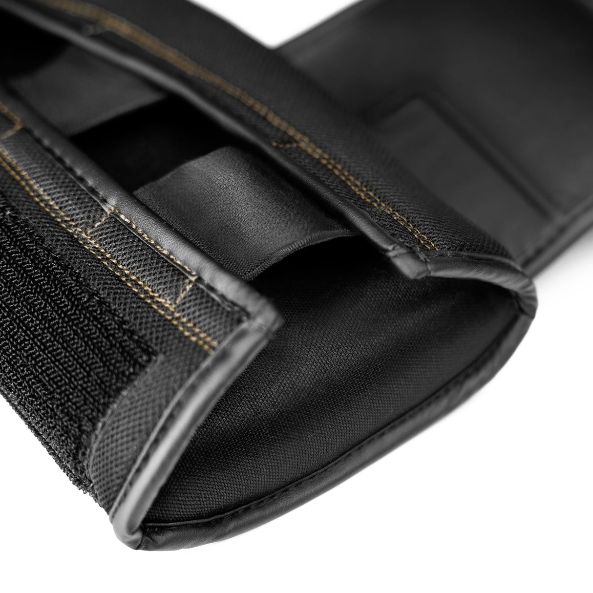 Hayabusa S4 Bokshandschoenen - Zwart/Goud