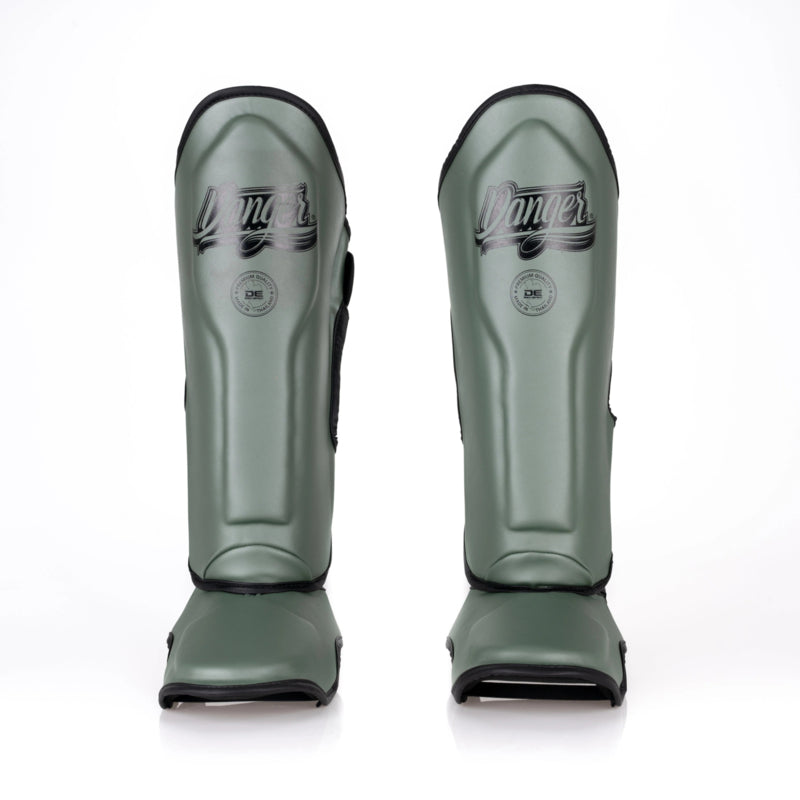 Danger Supermax Scheenbeschermers - Army Edition - Echt Leer - Legergroen
