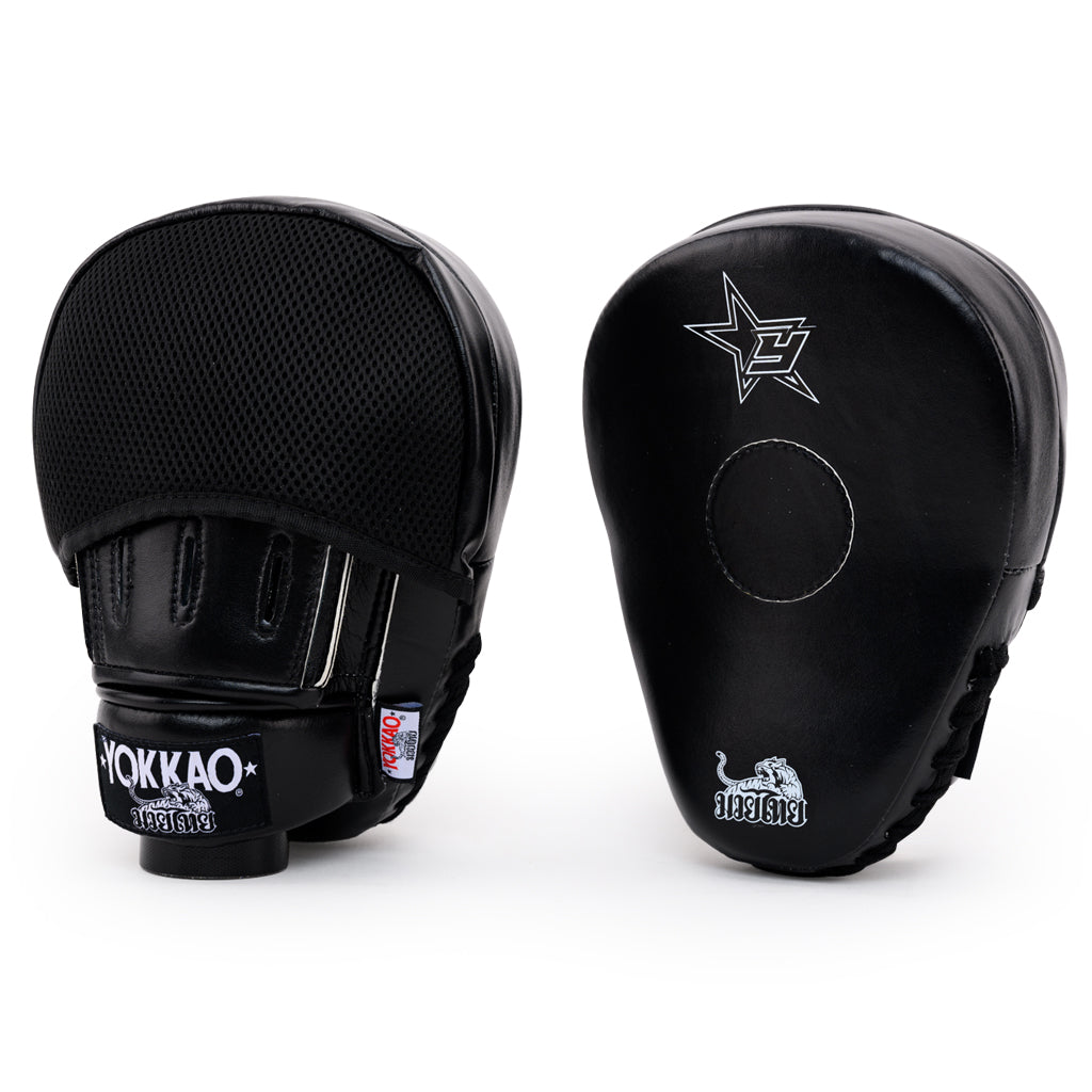Yokkao Institution Focus Mitts - Geschlossene Finger - Schwarz