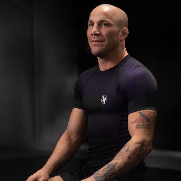 Hayabusa Fusion Short Sleeve Rashguard - Zwart / Paars