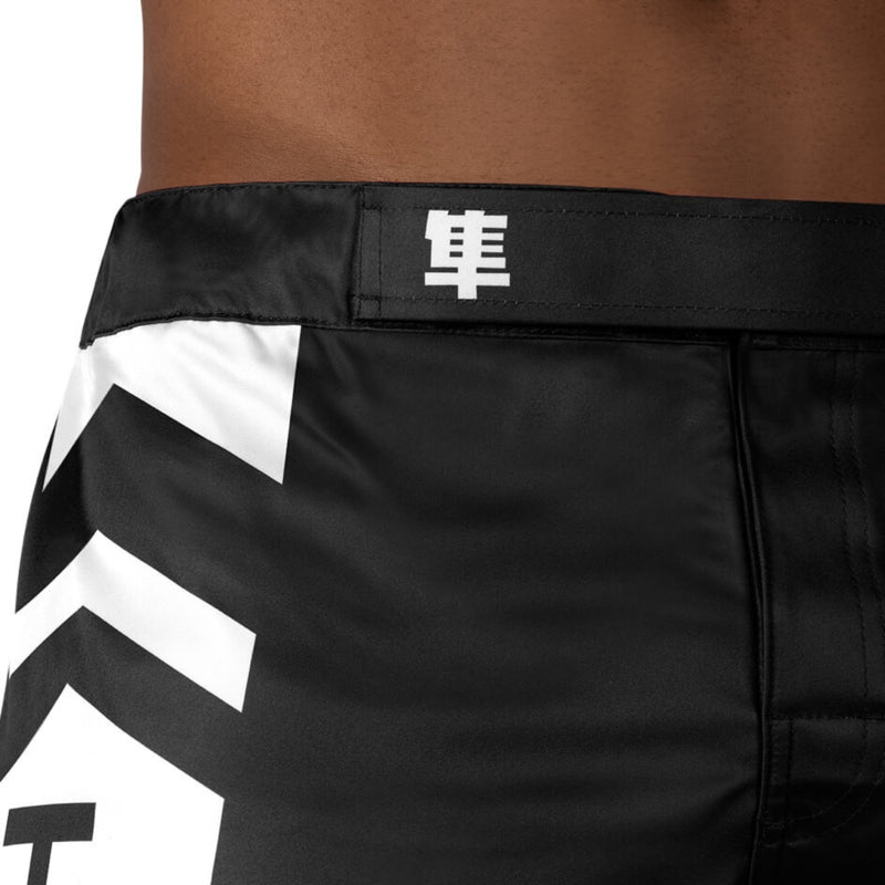Hayabusa Icon Fight Shorts - Zwart / Wit
