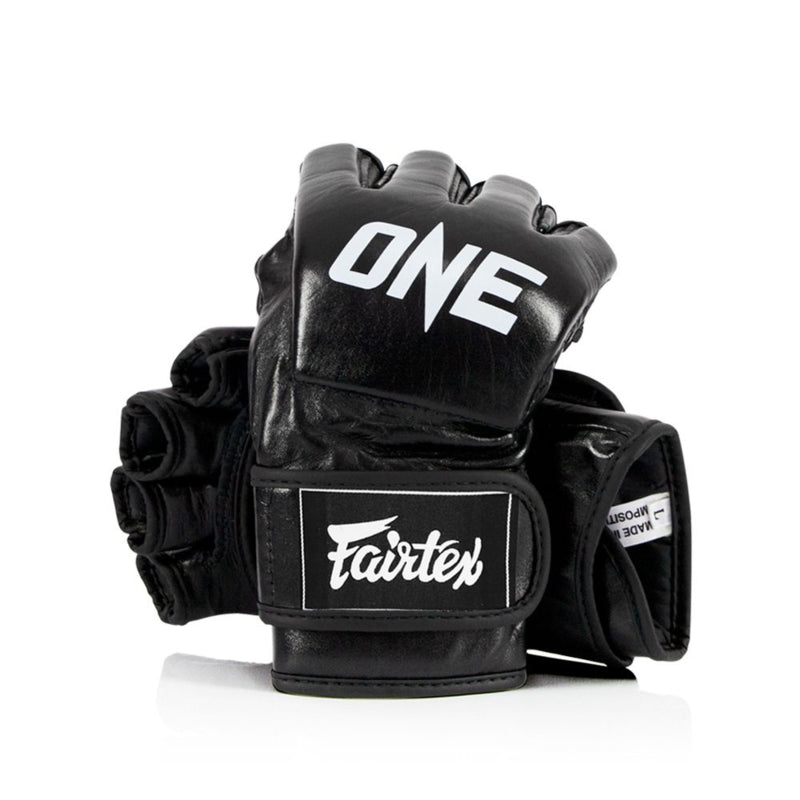 ONE X Fairtex FGV12ONE Grappling Handschoenen - Leer - Zwart