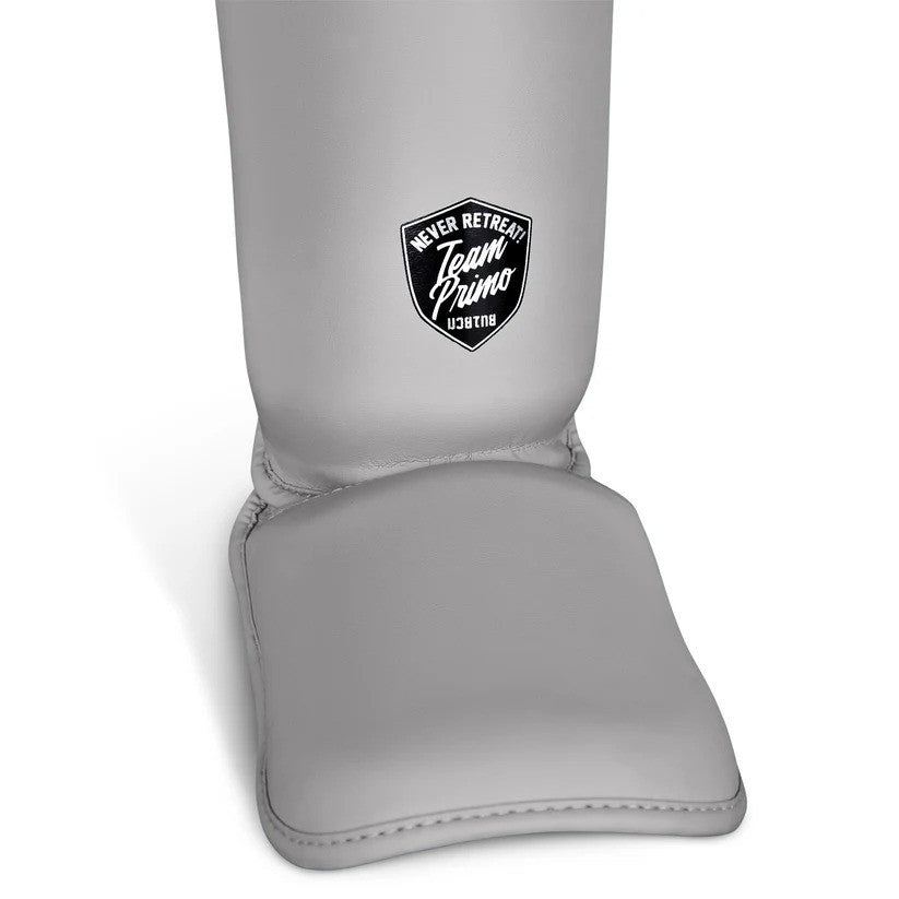 Primo Classic Muay Thai Scheenbeschermer - Grey - lichtgrijs