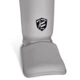 Primo Classic Muay Thai Scheenbeschermer - Grey - lichtgrijs