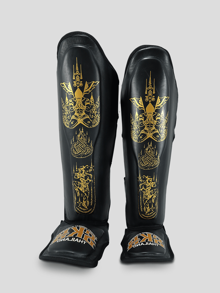 SKS Empire Schienbeinschoner - Sak Yant - Echtes Leder - Schwarz / Gold