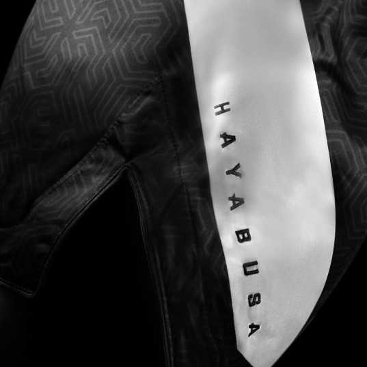 Hayabusa Core Muay Thai Shorts - Schwarz