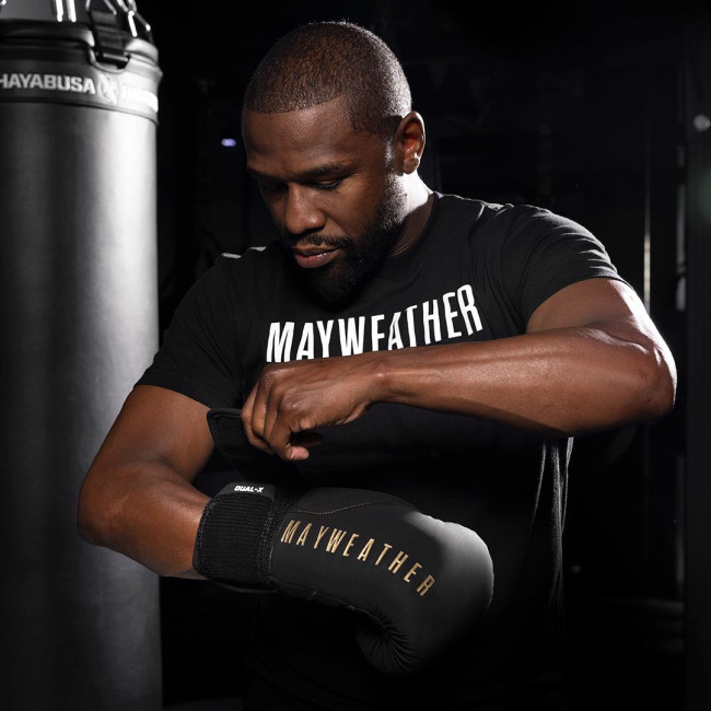 Hayabusa Mayweather Champ Boxing Gloves - Black/Gold