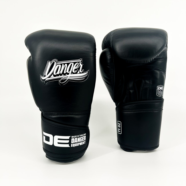 Danger Avatar Boxing Gloves - Leather - Black