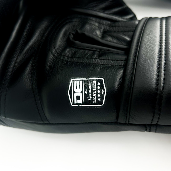 Danger Avatar Boxing Gloves - Leather - Black