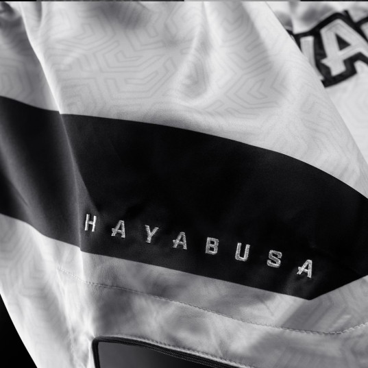 Hayabusa Core Muay Thai Shorts - Weiß